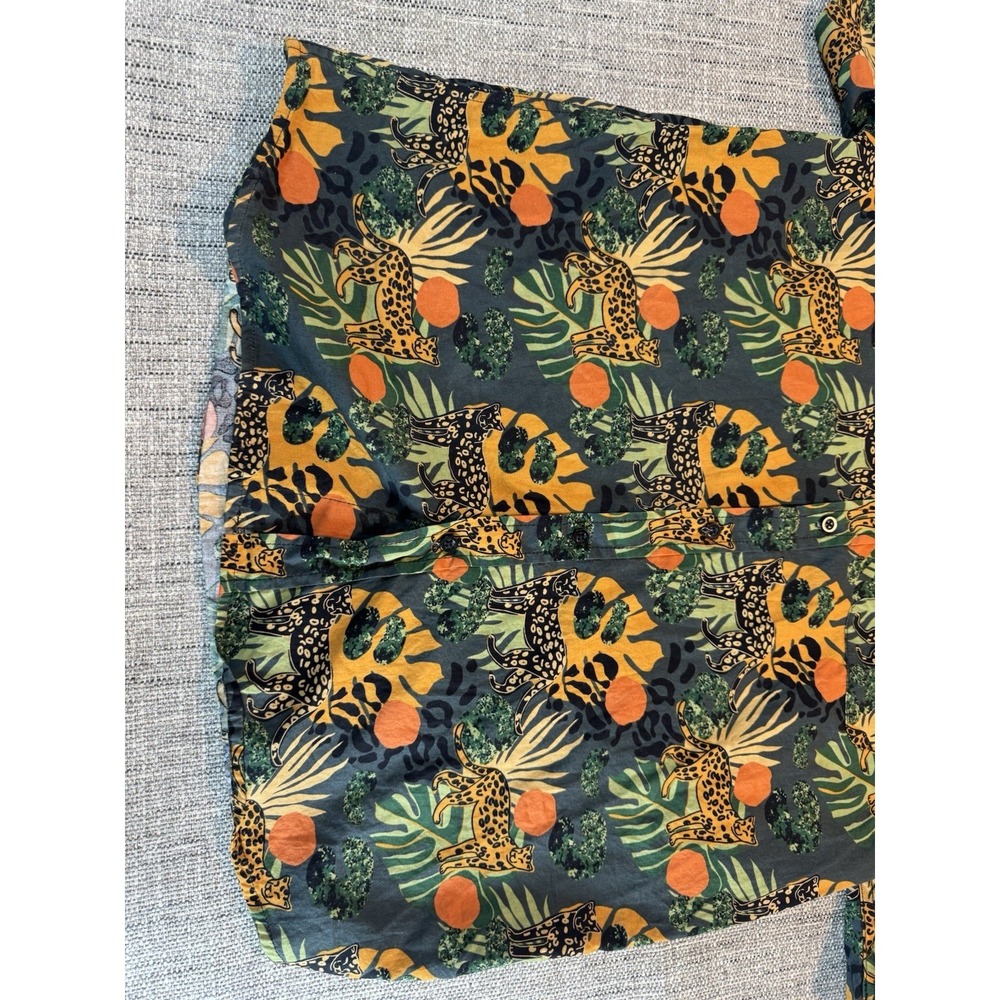 Super Massive Short Sleeve Button Up Tiger Leopard Cheetah Jungle Tropical Sz‎ L - Picture 9 of 15